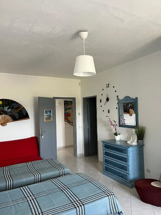 Villa Paradis Pera - Quartos Para Ferias 0*,
