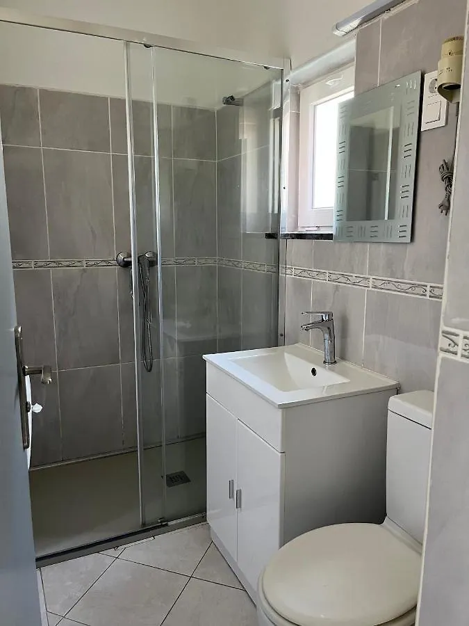 Villa Paradis Pera - Quartos Para Ferias Casa de hóspedes